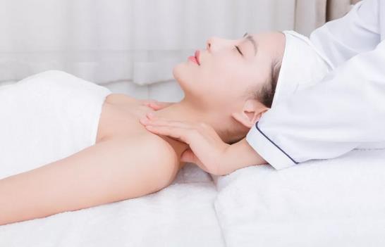 美容院用什么拓客項(xiàng)目最好，方案方法