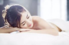 做美容院加盟的品牌好還是自己經(jīng)營的好