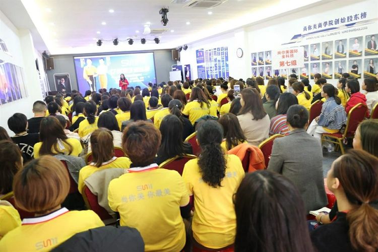 美容院拓客顧客流失的問(wèn)題