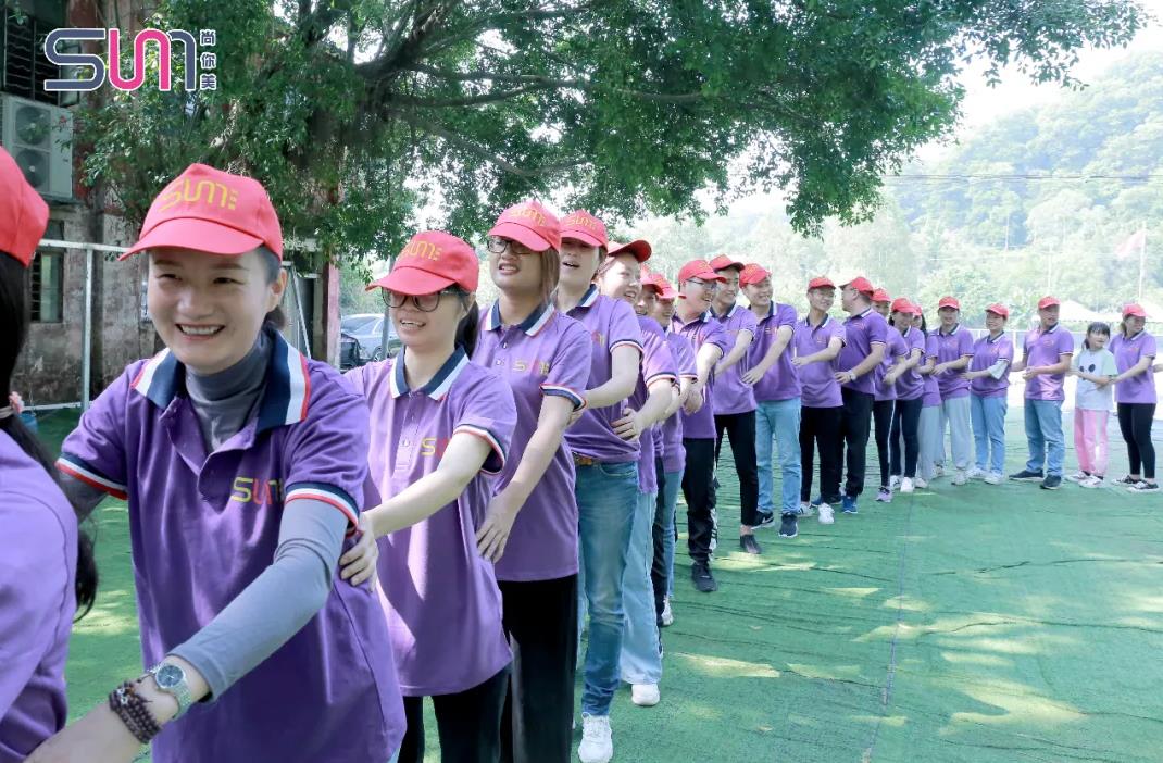 參與團(tuán)建活動的員工紛紛表示，感受到了青春力量